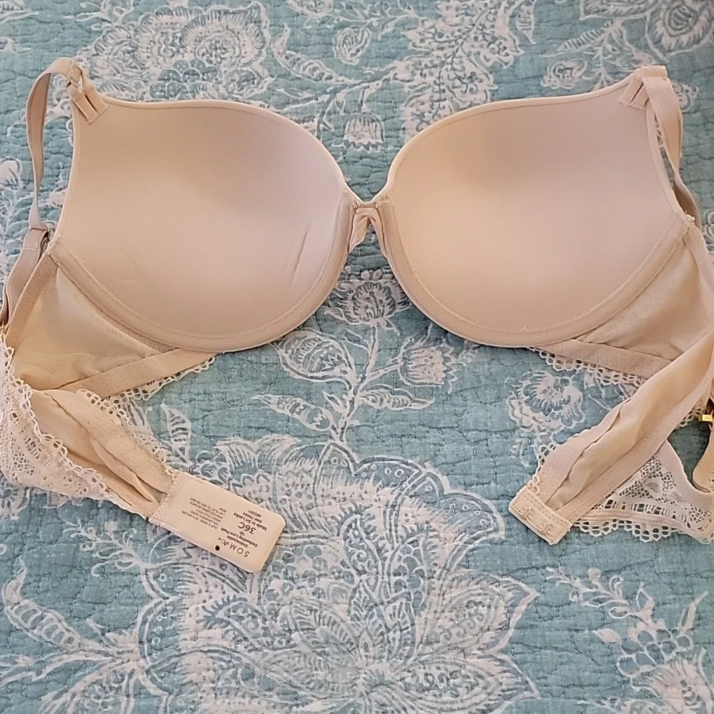 SOMA push-up bra - Picture 2 of 3